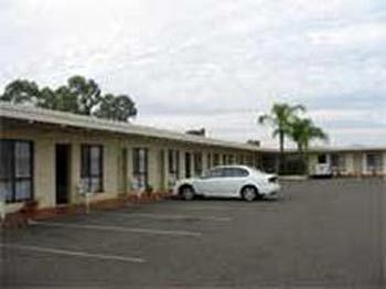 Citrus Motel Грифит Екстериор снимка